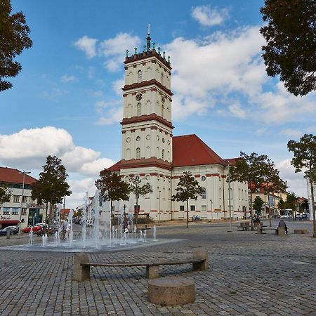 Pension Markt Neustrelitz Ngoại thất bức ảnh